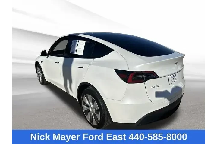 $28995 : Tesla Model Y 2022 AWD Long image 5