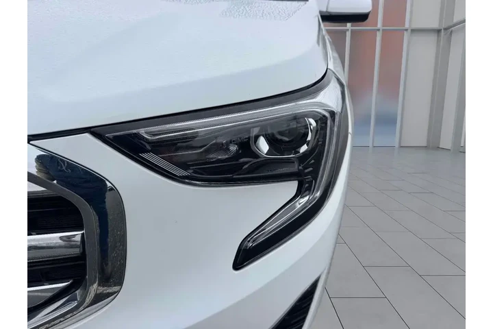 $16525 : GMC Terrain 2021 4x4 SLT 4dr image 5