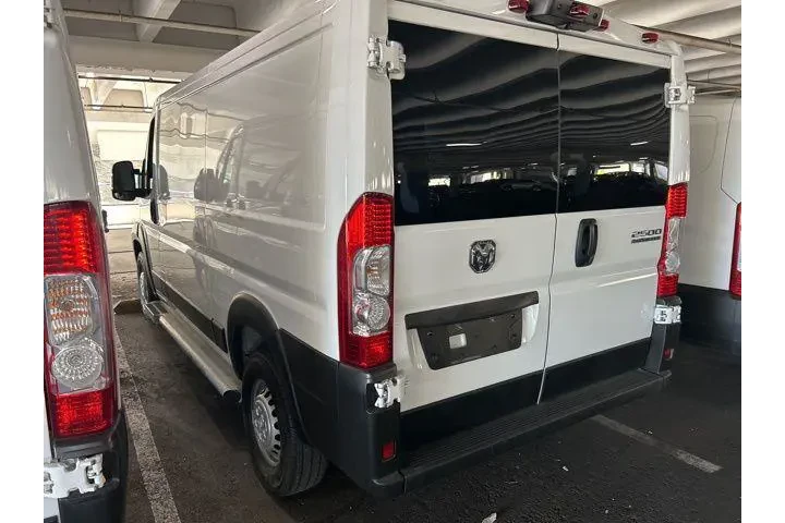 $35990 : Ram ProMaster 2025 Tradesman image 3