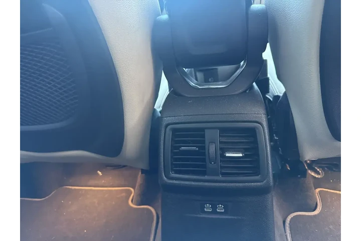 $21950 : BMW X1 2021 sDrive28i 4dr Sp image 10