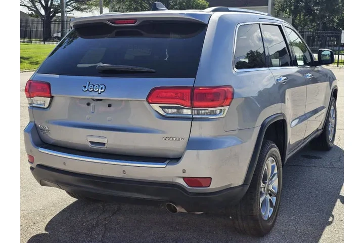 $12000 : 2015 Grand Cherokee Limited image 7