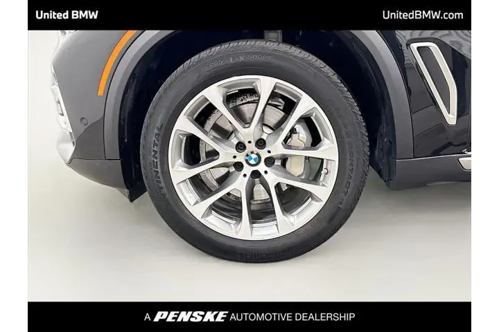 $39960 : BMW X5 2023 AWD xDrive40i 4d image 2