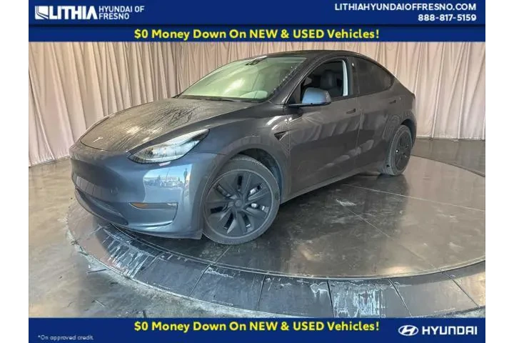 $32999 : Tesla Model Y 2023 AWD Long image 1