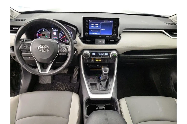 $26998 : Toyota RAV4 2019 XLE Premium image 9
