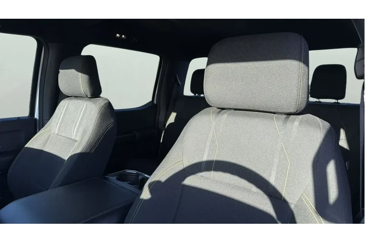 $37980 : Ford F-150 2024 4x4 STX 4dr image 10