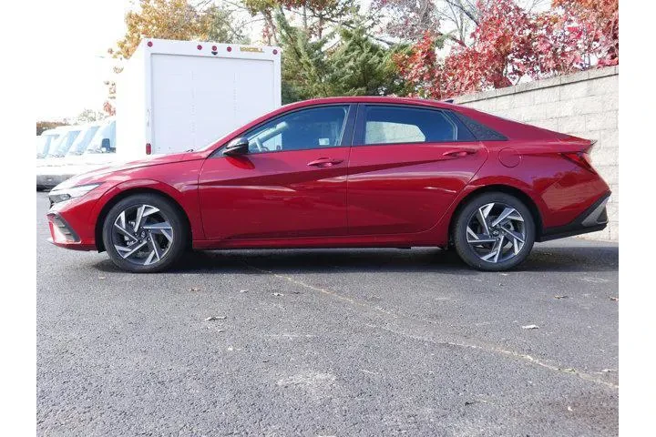 $21997 : Hyundai ELANTRA 2025 SEL Spo image 3