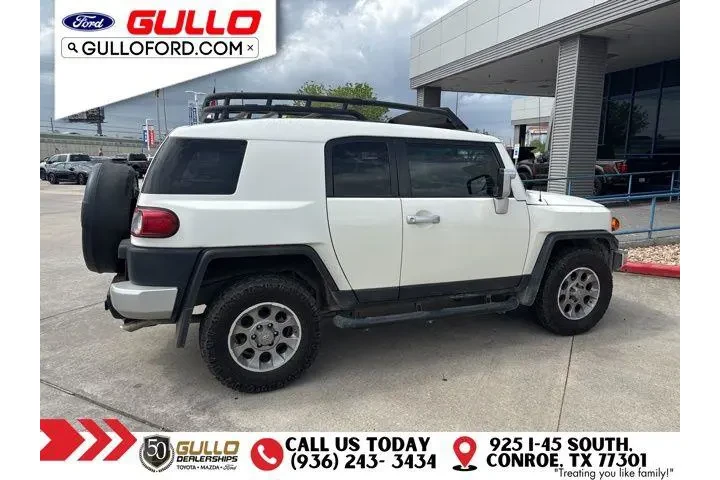 $28991 : Toyota FJ Cruiser 2013 4x4 4 image 3