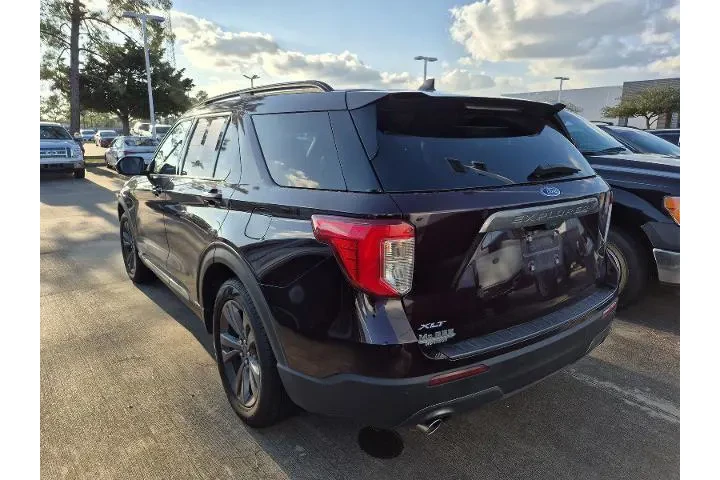 $28981 : Ford Explorer 2023 XLT 4dr S image 4