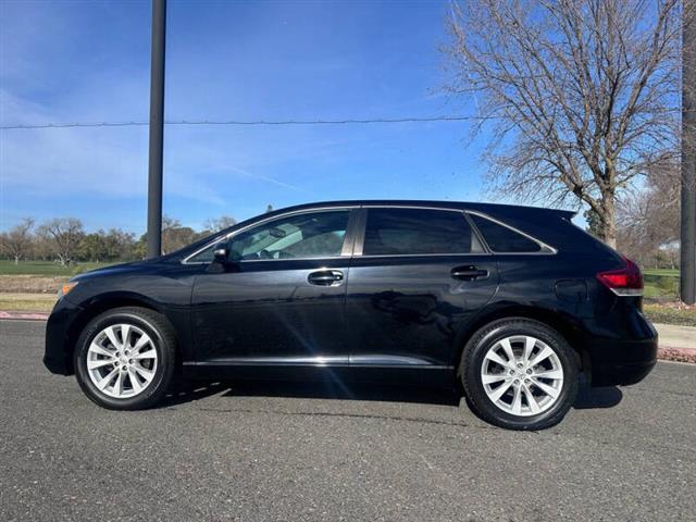 $10995 : 2013 Venza LE image 4