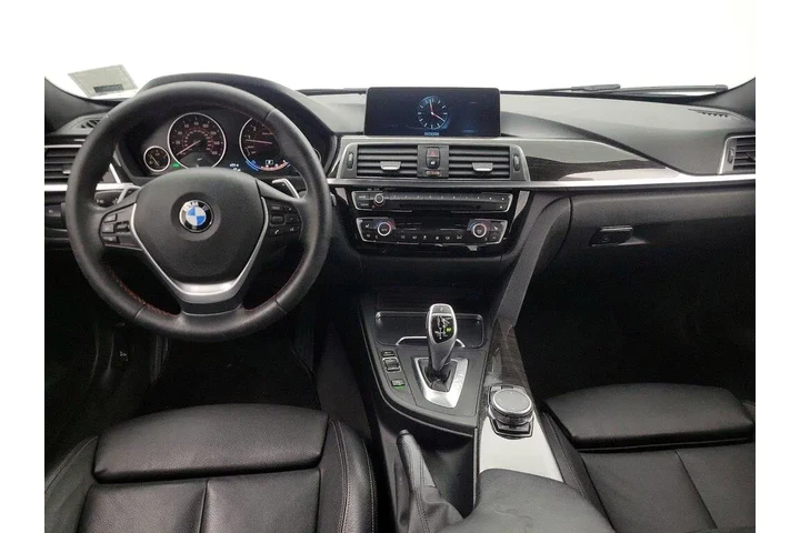 $17998 : BMW 3 Series 2017 330i 4dr S image 9