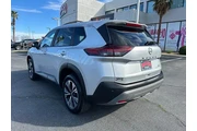 $22995 : Nissan Rogue 2023 SV 4dr Cro thumbnail