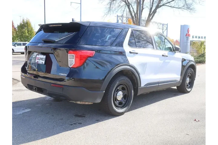 $18477 : Ford Explorer Hybrid 2023 AW image 8