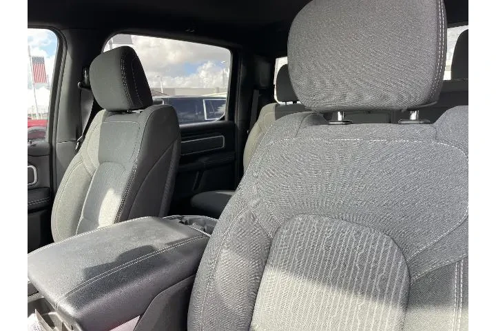 $33436 : Ram 1500 2023 4x2 Big Horn 4 image 6