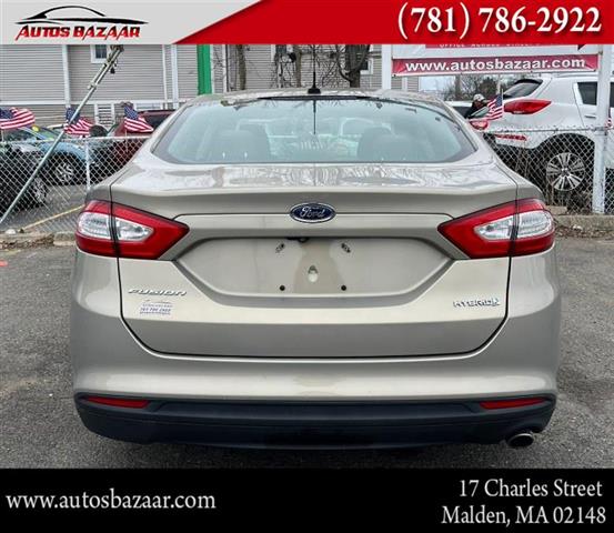 $12995 : Used  Ford Fusion 4dr Sdn S Hy image 6