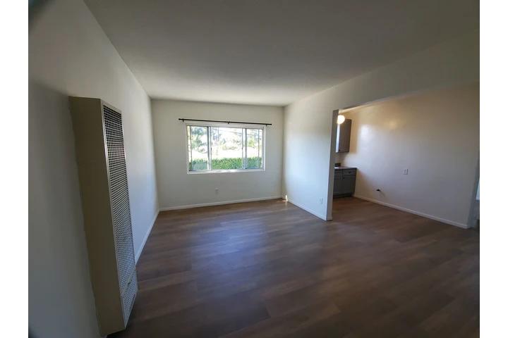 $1675 : Apartamento de 1 Recamara image 2