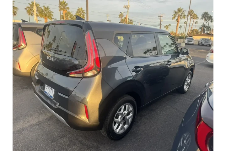 $15999 : Kia Soul 2024 S 4dr Crossove image 5