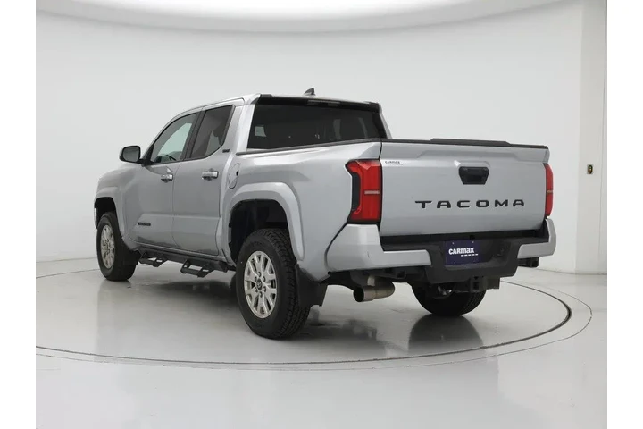 $36998 : Toyota Tacoma 2024 4x2 SR5 4 image 2