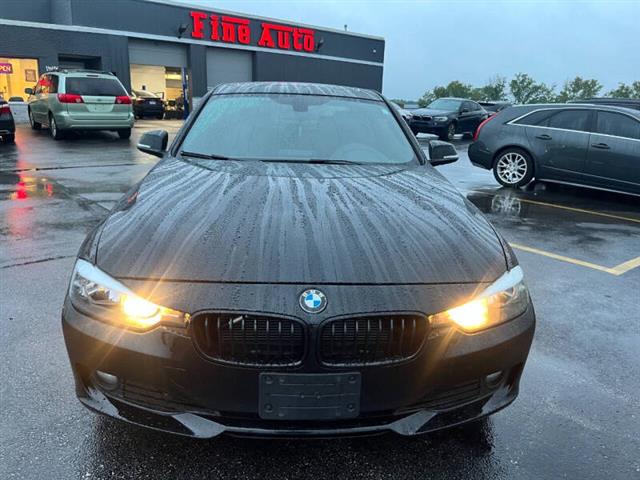 $12995 : 2015 BMW 3 Series 320i xDrive image 4