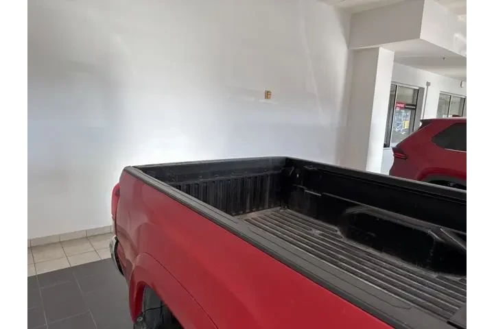 $29743 : Toyota Tacoma 2023 4x2 TRD S image 9