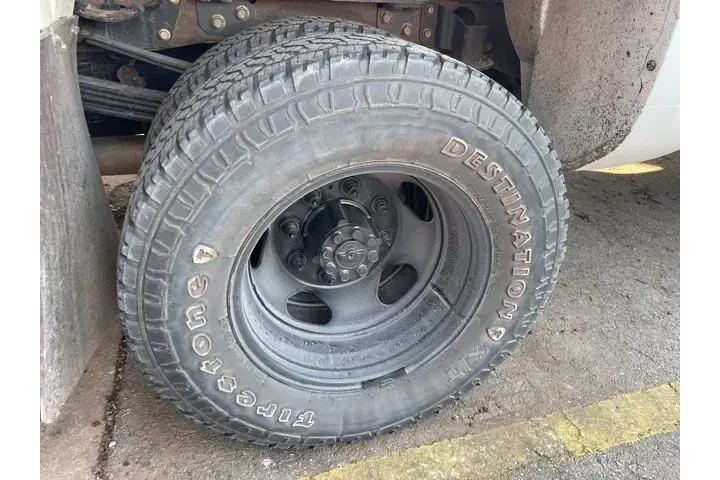 $33500 : Chevrolet Silverado 3500HD 2 image 10