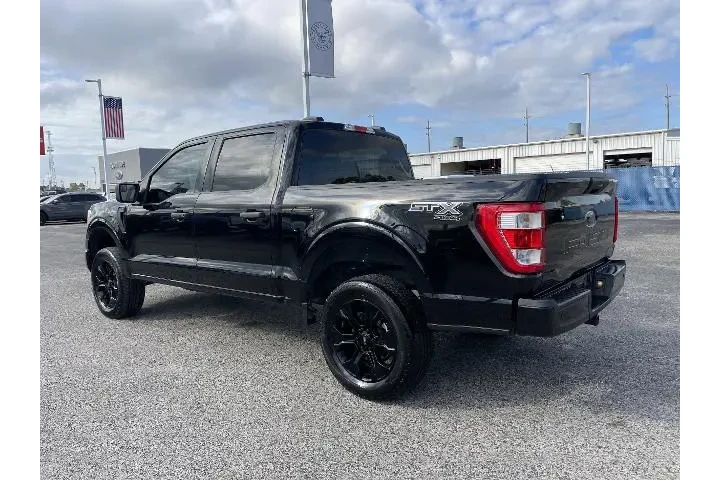 $31988 : Ford F-150 2022 4x4 XL 4dr S image 3