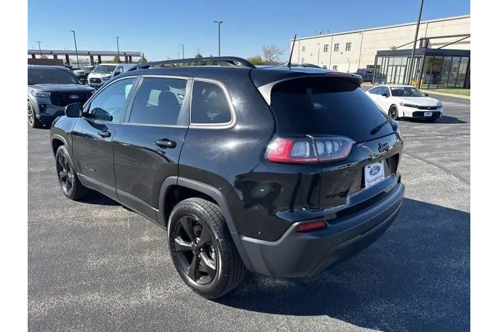 $16912 : Jeep Cherokee 2020 4x4 Latit image 4