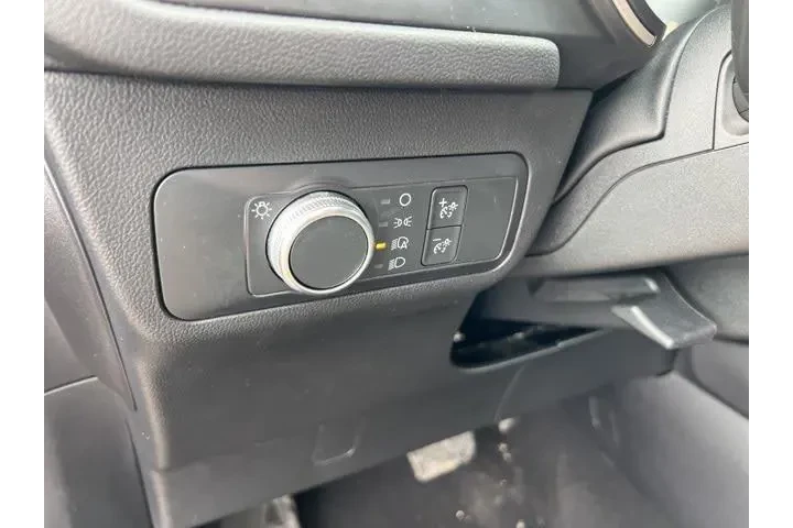 $11778 : Ford Escape 2020 SE 4dr SUV image 8