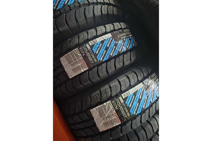$458.07 : 4 Vantage [235/65R18] 106T image 4