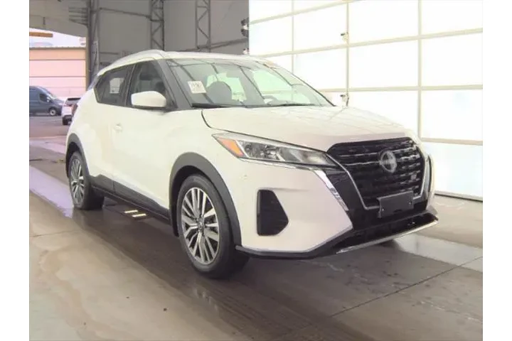 $16993 : Nissan Kicks 2022 SV 4dr Cro image 4