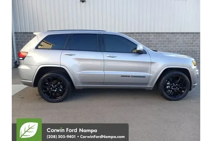 $22411 : Jeep Grand Cherokee 2019 4x4 image 2