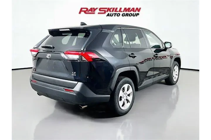 $29975 : Toyota RAV4 2024 AWD LE 4dr image 7