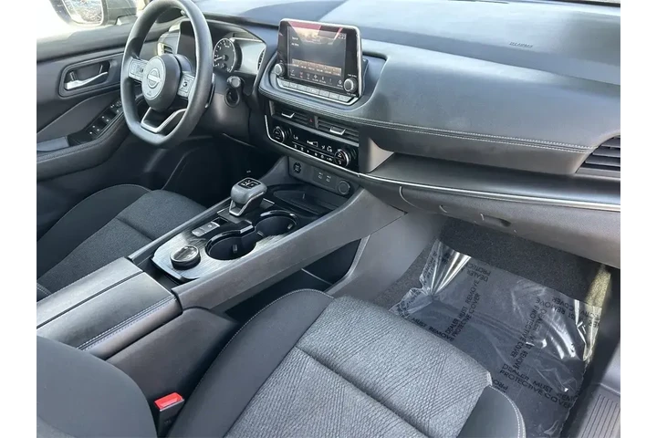 $18922 : Nissan Rogue 2024 AWD SV 4dr image 8