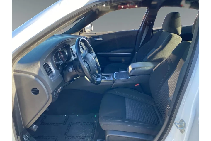 $31145 : Dodge Charger 2023 SXT 4dr S image 9