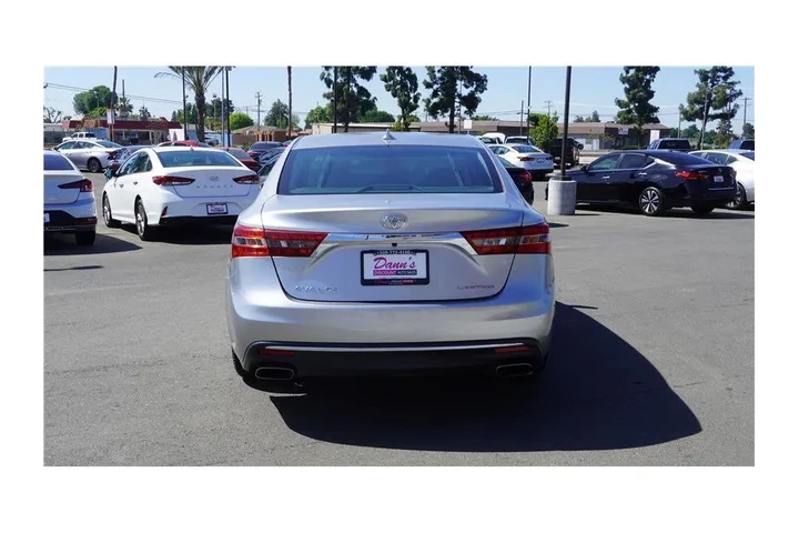 $17984 : 2017 Avalon Limited Sedan 4D image 7