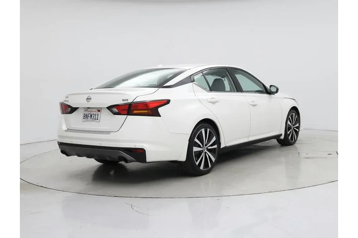 $16998 : Nissan Altima 2020 2.5 SR 4d image 8