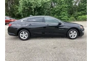 $17762 : Chevrolet Malibu 2023 LS 4dr thumbnail