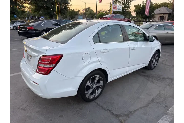 $9998 : 2018 Sonic Premier Auto image 7