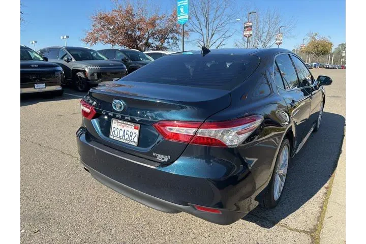 $21991 : Toyota Camry Hybrid 2020 XLE image 5
