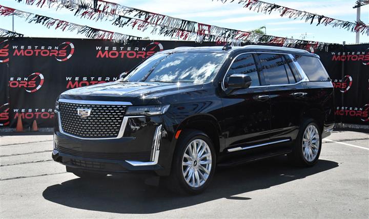 $70974 : Escalade RWD Luxury image 3