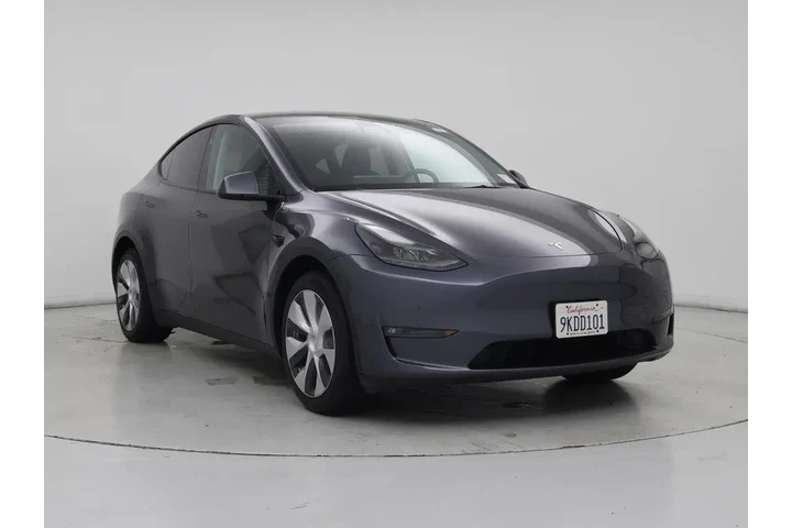 $33998 : Tesla Model Y 2023 4dr Cross image 1