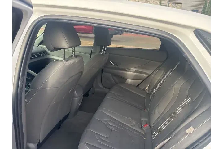 $19595 : Hyundai ELANTRA 2024 SEL 4dr image 3