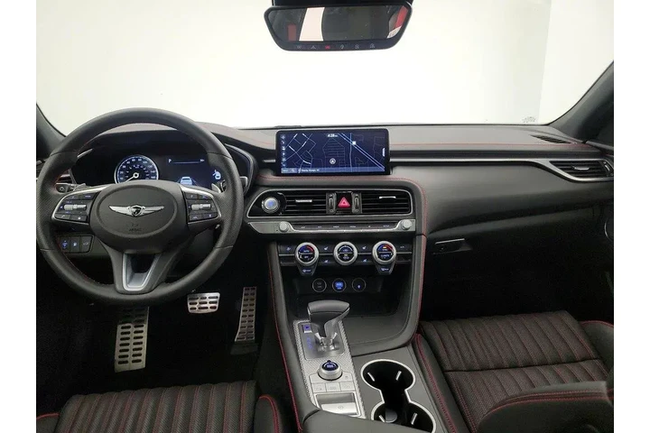 $33998 : Genesis G70 2023 AWD 2.0T 4d image 9