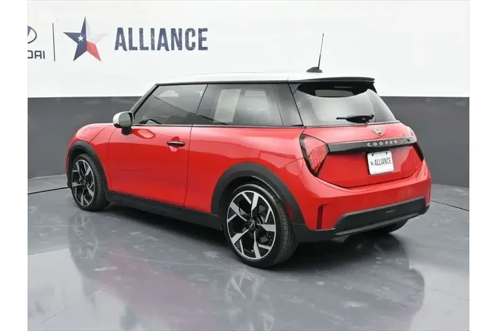 $28919 : MINI Hardtop 2 Door 2025 Coo image 5