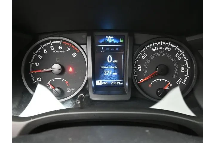 $37491 : Toyota Tacoma 2022 4x4 TRD P image 3