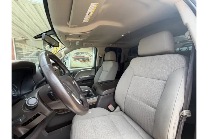 $22999 : 2018 Silverado 1500 LT image 10