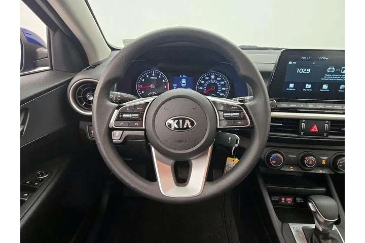 $19998 : Kia Forte 2021 LXS 4dr Sedan image 10