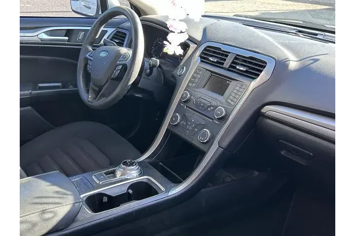 $11989 : Ford Fusion 2018 SE 4dr Seda image 7