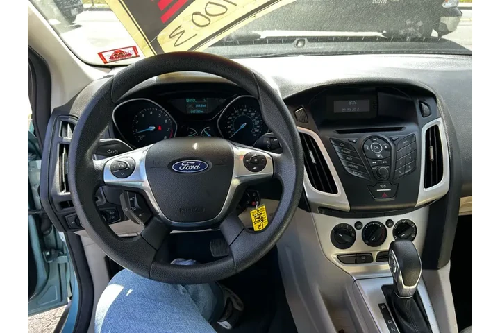 $6495 : 2012 Focus SE Sedan image 10