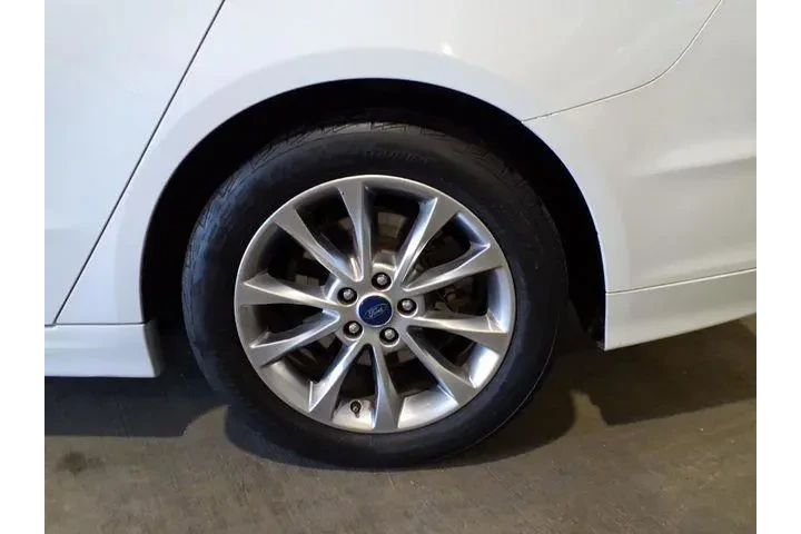 $10998 : Ford Fusion 2017 SE 4dr Seda image 8