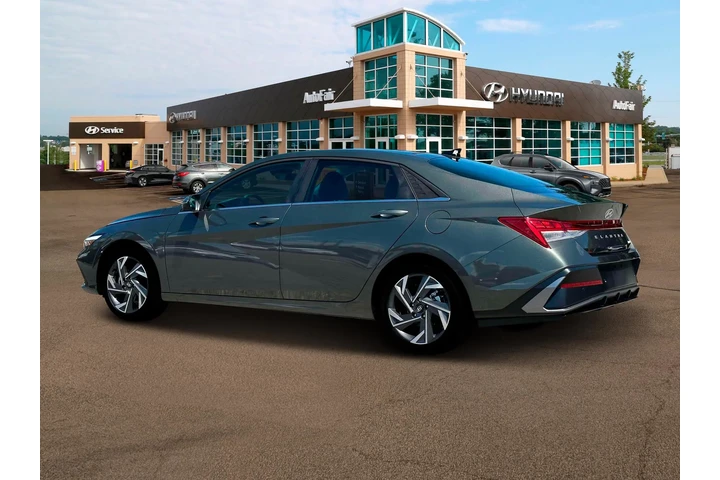 $22900 : Hyundai ELANTRA 2025 Limited image 4